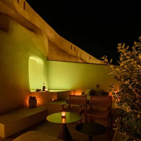 Avelora 公寓式酒店 4*